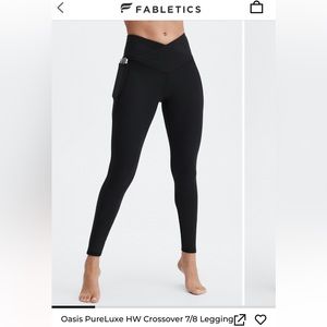 NWT Fabletics Oasis PureLuxe HW Crossover 7/8 Legging. Black, size Medium.